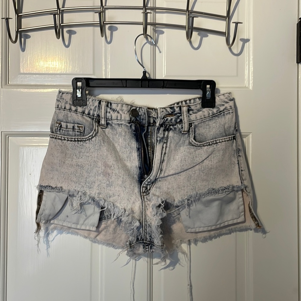BDG size 27 denim shorts